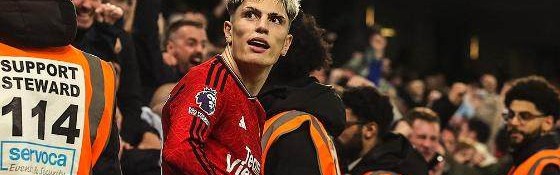 开云kaiyun首页-【英超】帕尔默戴帽，加纳乔两球，切尔西4比3曼联