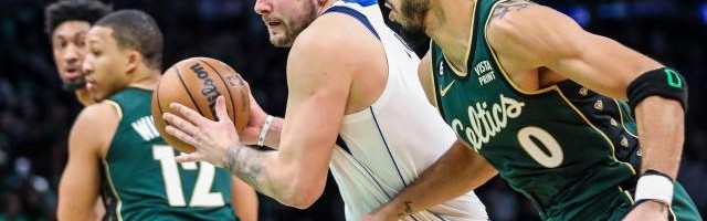 开云kaiyun官方网站-东契奇单挑绿军双探花落败，称对手是最强双人组