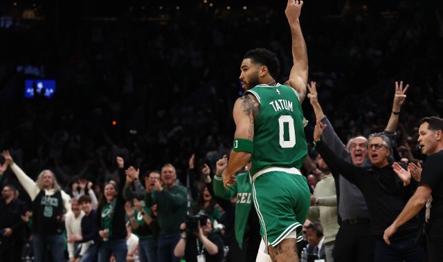 开云kaiyun官方网站-塔图姆：现在比刚复出时放松多了 能找到更多让自己更自信的瞬间